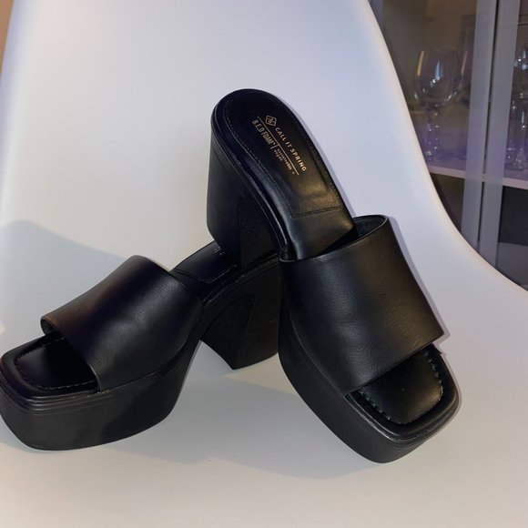 NEW CALL IT SPRING Palomaa Heeled mule sandals - Block heel size 8W - Picture 4 of 5